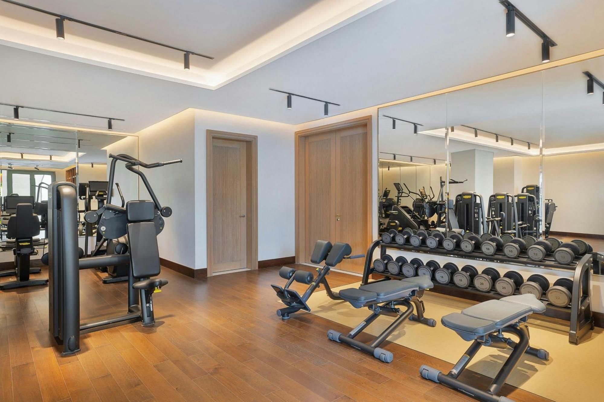 The Ritz-Carlton, Amman Hotel Luaran gambar The gym at the hotel