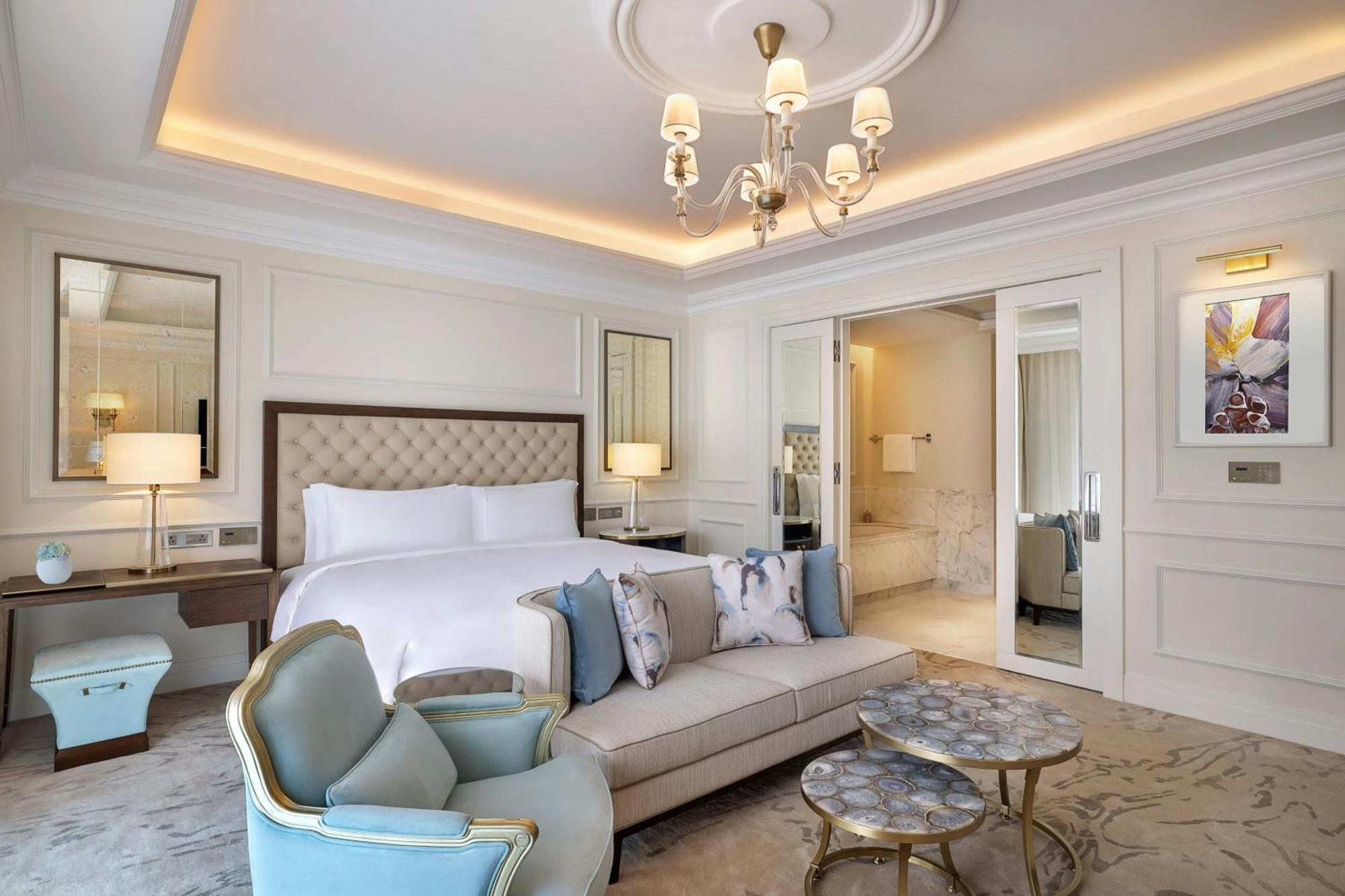 The Ritz-Carlton, Amman Hotel Luaran gambar A bedroom at the hotel