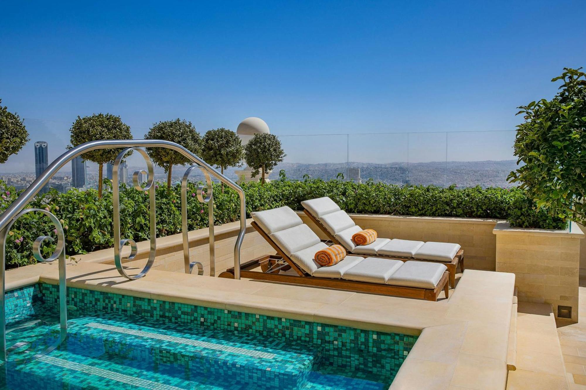 The Ritz-Carlton, Amman Hotel Luaran gambar The West Hollywood Hotel