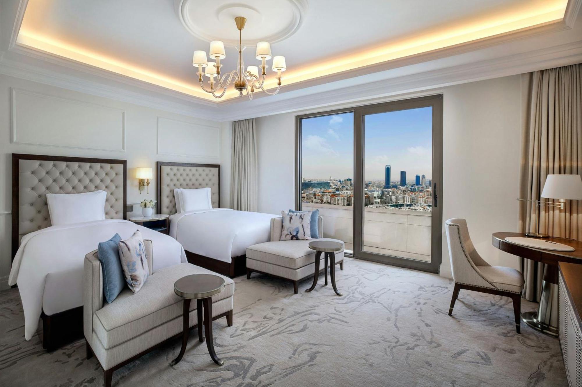 The Ritz-Carlton, Amman Hotel Luaran gambar Deluxe Suite