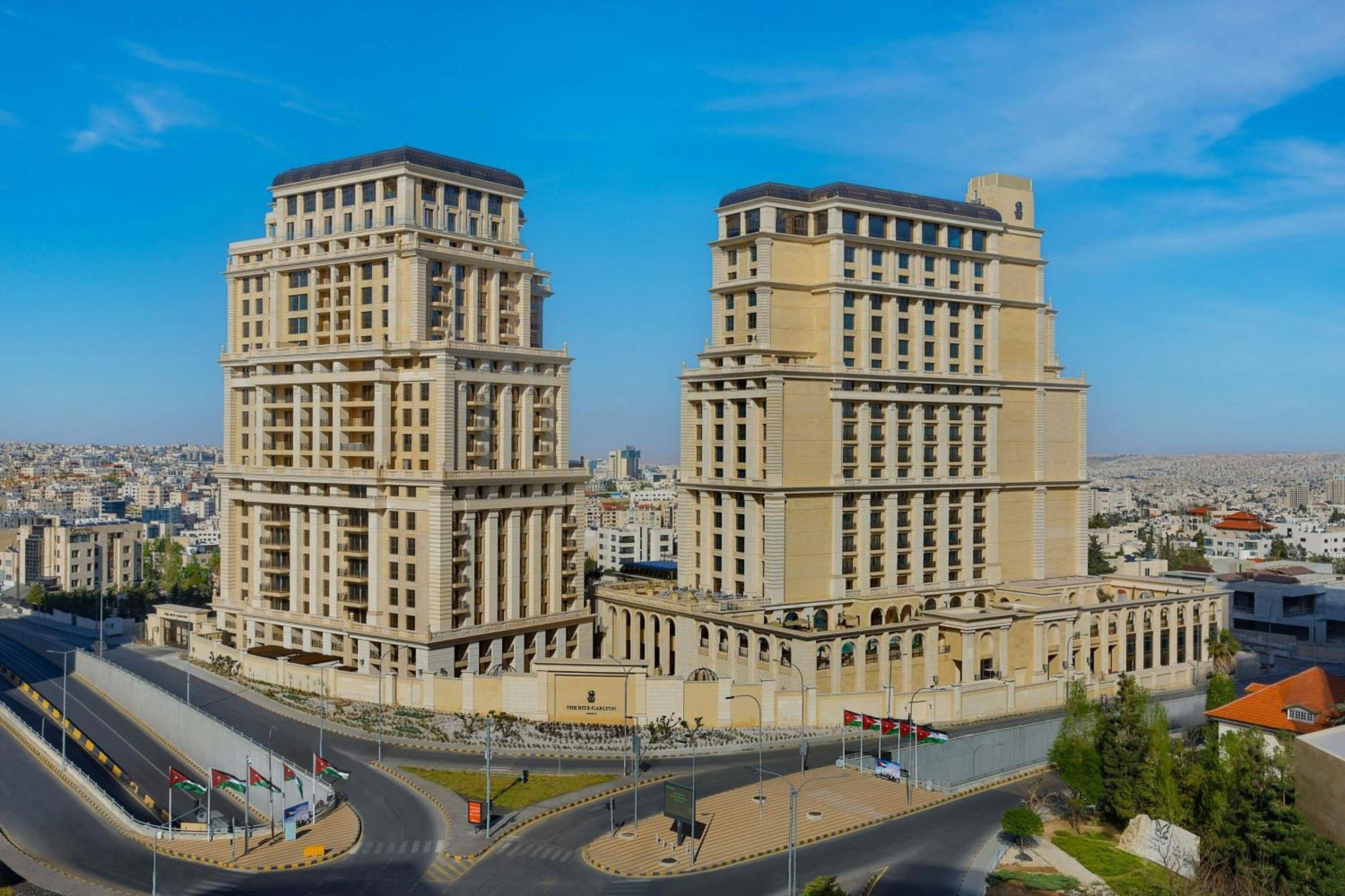 The Ritz-Carlton, Amman Hotel Luaran gambar Residential complex in Amman